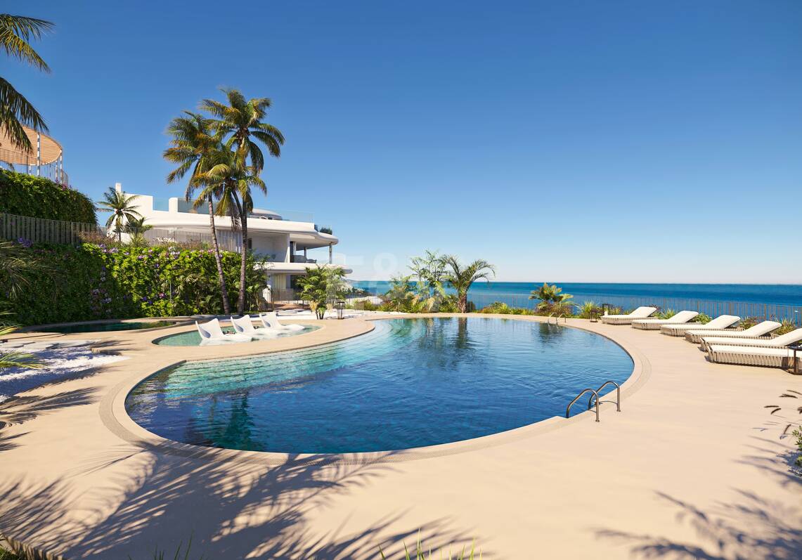Apartamento en La Quinta con vistas panorámicas a la montaña y al mar.