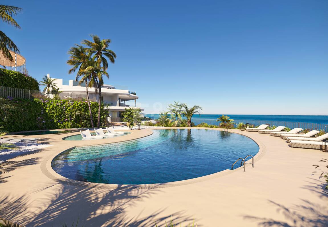 Apartment in La Quinta with panoramic mountain and sea views