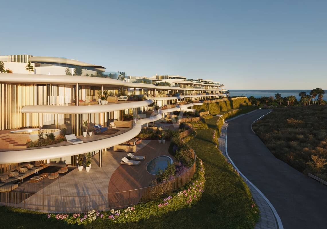 Apartamento en La Quinta con vistas panorámicas a la montaña y al mar.