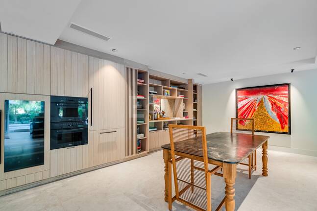 Lomas de Marbella Club Modernes Duplex mit privatem Garten und Pool