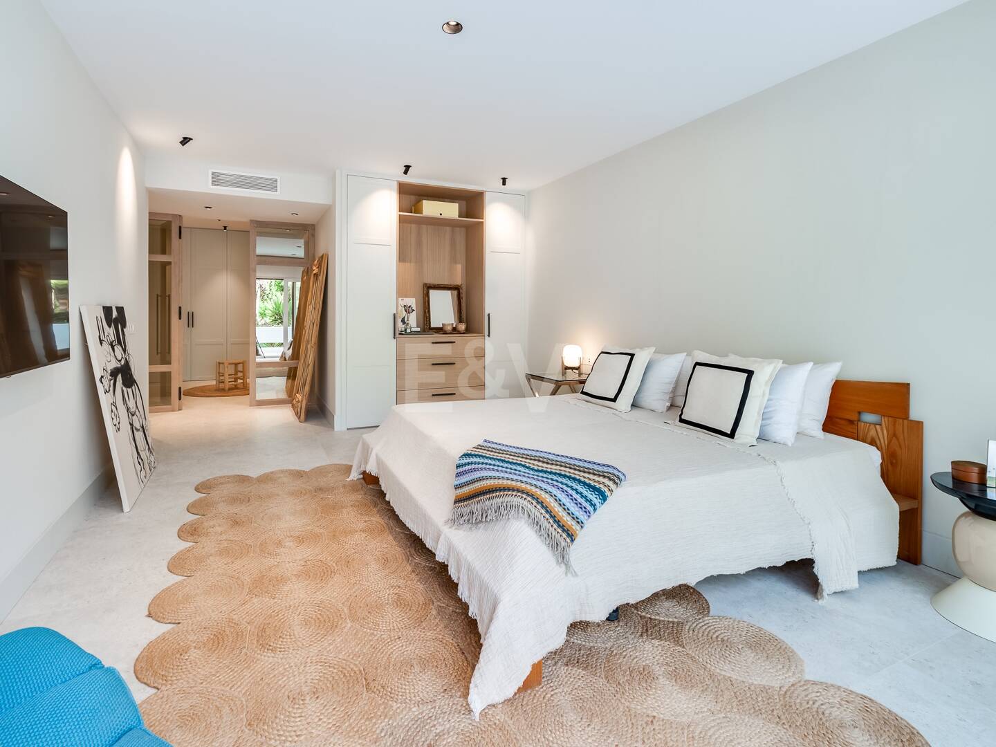 Lomas de Marbella Club Modernes Duplex mit privatem Garten und Pool