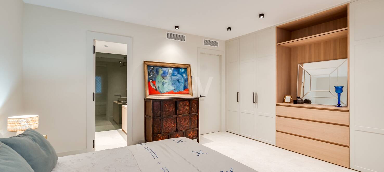 Lomas de Marbella Club Modern Duplex med privat trädgård och pool