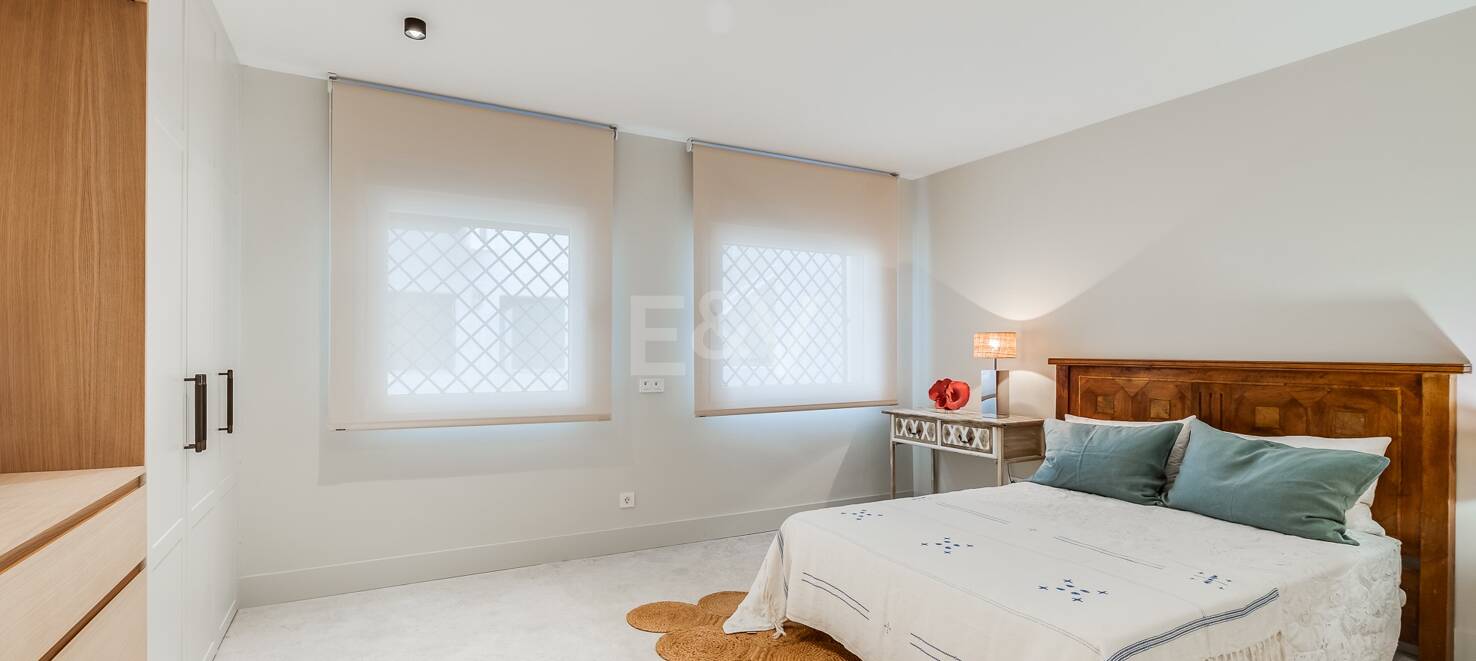 Lomas de Marbella Club Modern Duplex med privat trädgård och pool