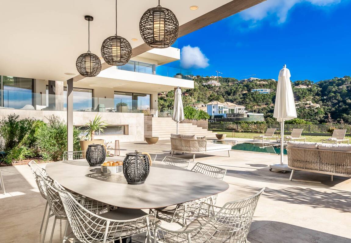 Brand new modern villa with spectacular sea views in Zagaleta