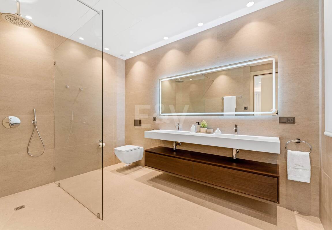 Brand new modern villa with spectacular sea views in Zagaleta