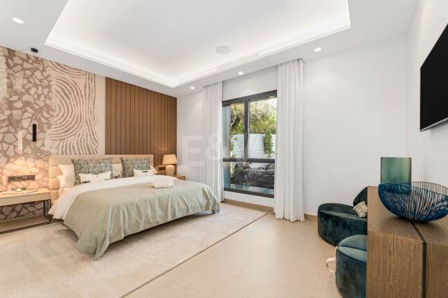 Brand new modern villa with spectacular sea views in Zagaleta