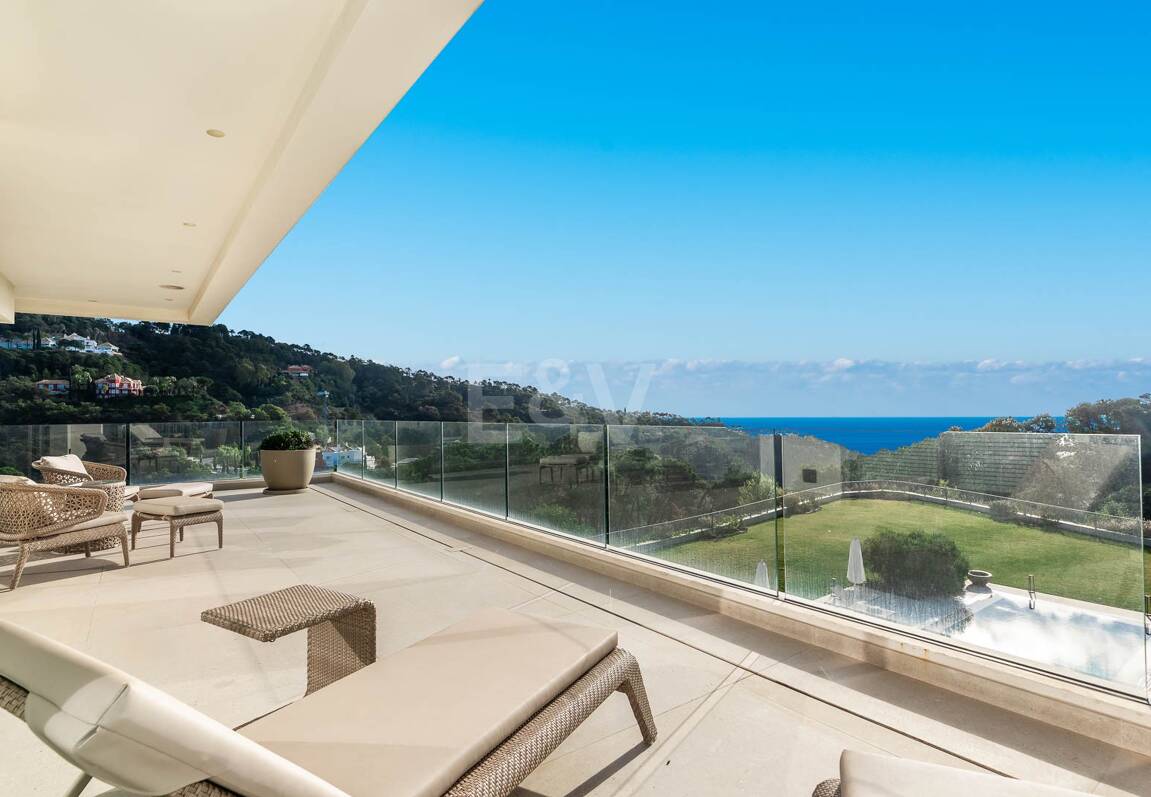 Brand new modern villa with spectacular sea views in Zagaleta