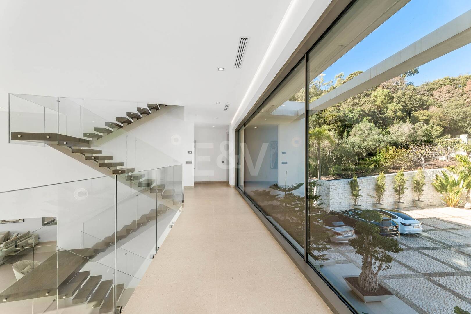 Brand new modern villa with spectacular sea views in Zagaleta