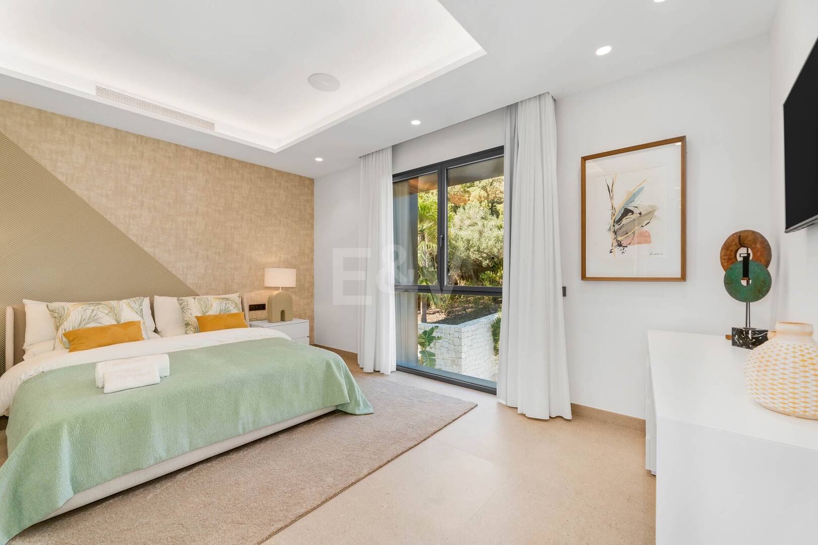 Nouvelle villa moderne avec vue spectaculaire sur la mer à Zagaleta