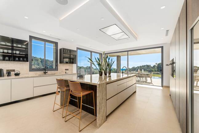 Brand new modern villa with spectacular sea views in Zagaleta