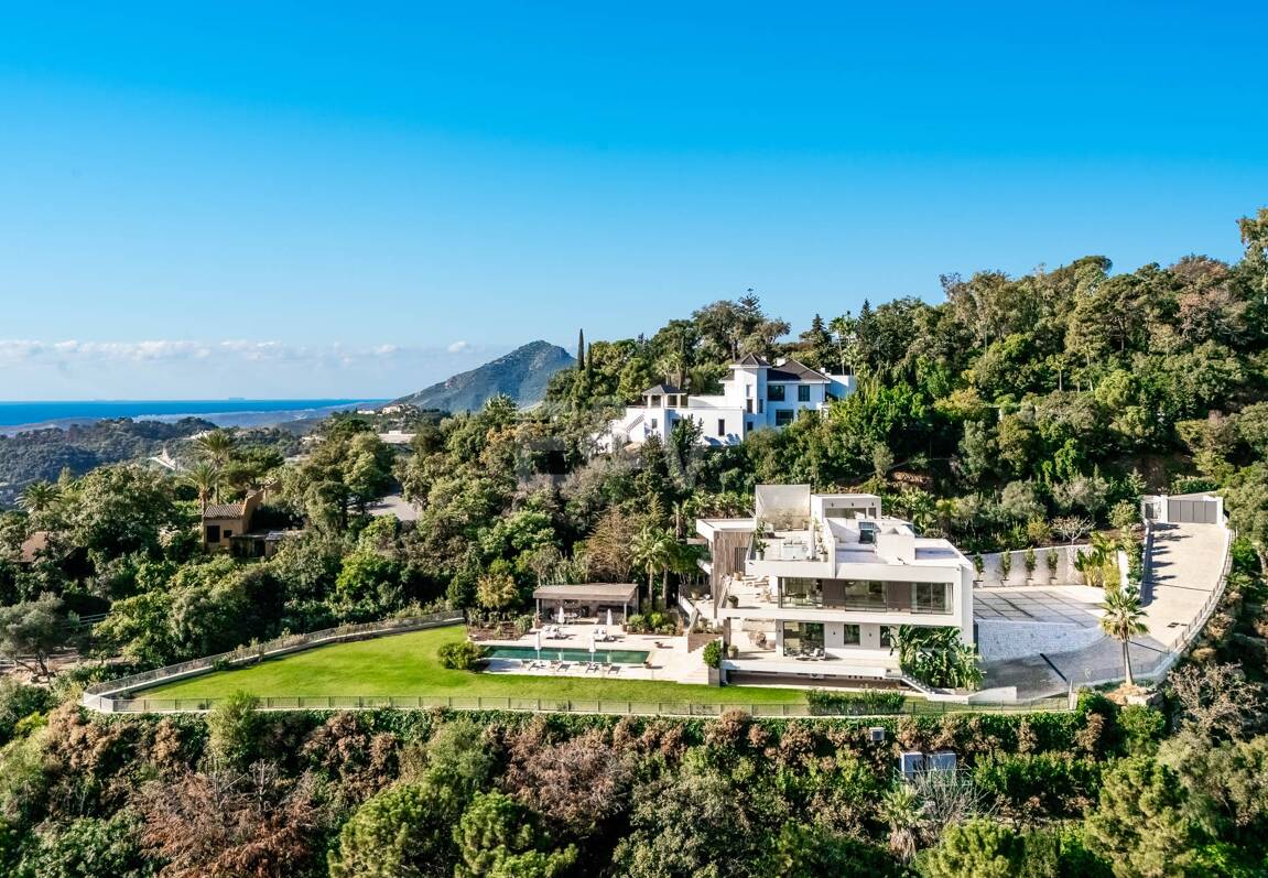 Brand new modern villa with spectacular sea views in Zagaleta