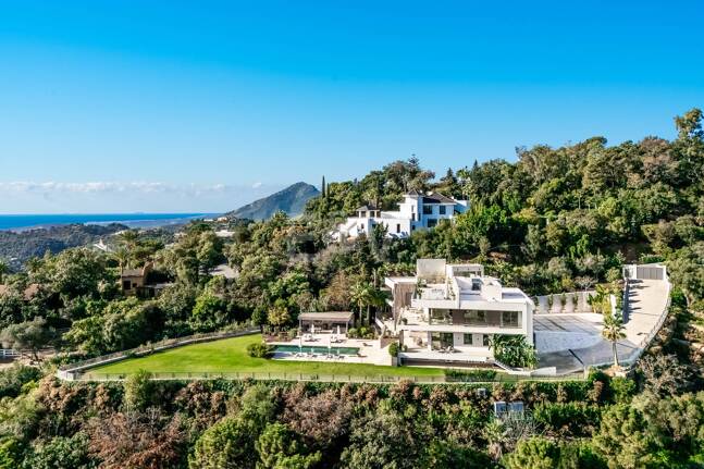 Brand new modern villa with spectacular sea views in Zagaleta