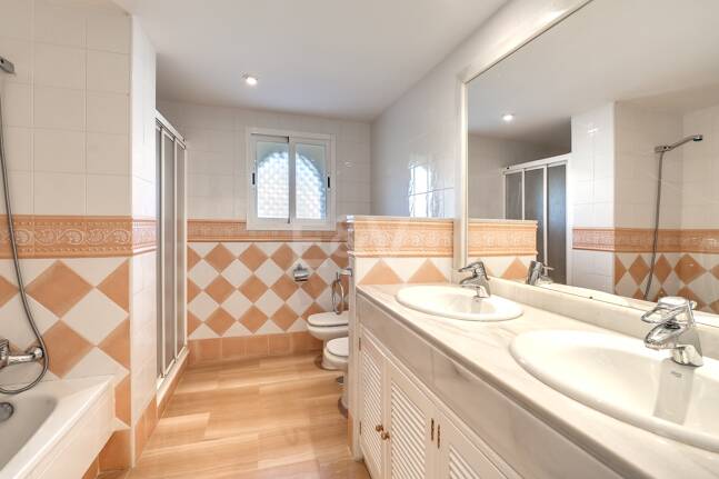 3-Zimmer-Wohnung zur Miete für mittelfristige oder langfristige Aufenthalte in Hacienda Playa, Elviria – Marbella