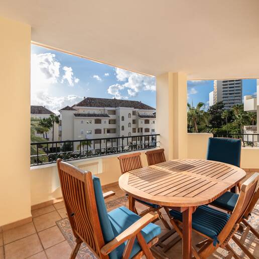 3-Bedroom Apartment for Medium or Long-Term Rent in Hacienda Playa, Elviria – Marbella