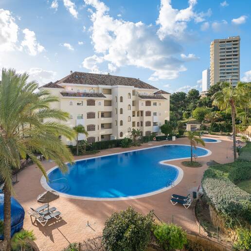 3-Bedroom Apartment for Medium or Long-Term Rent in Hacienda Playa, Elviria – Marbella