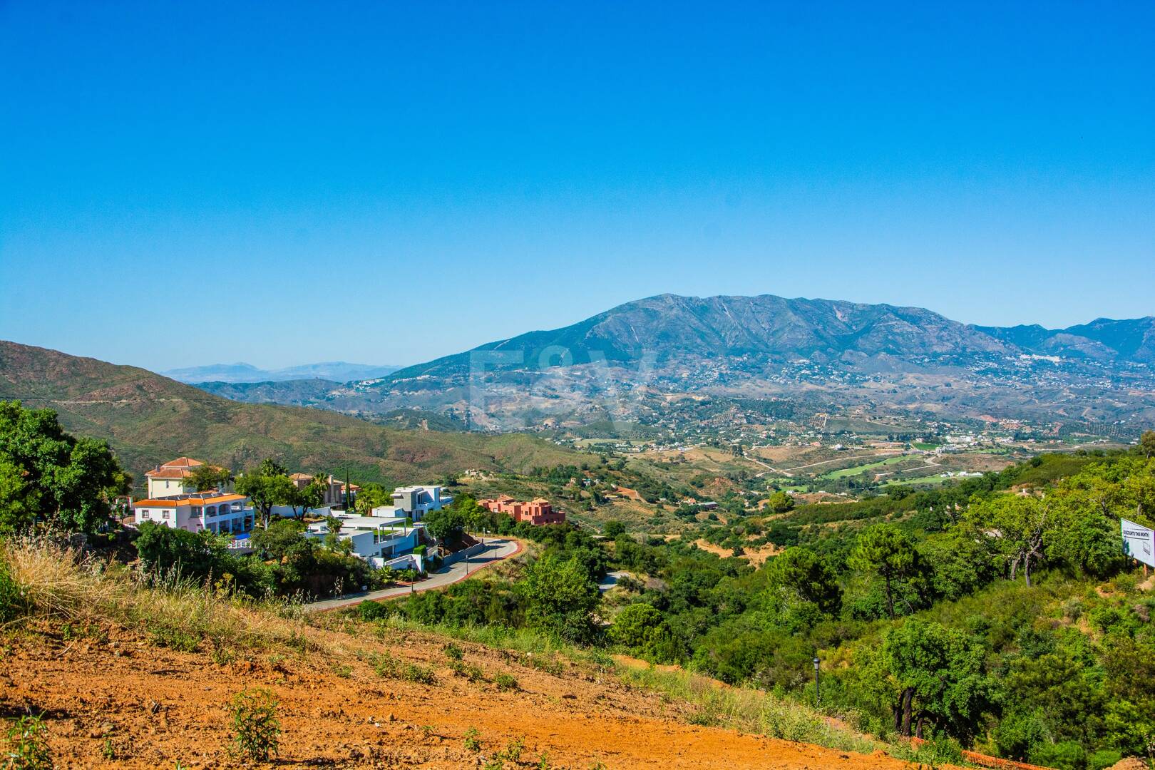 Exceptional New Villa Project in La Mairena with Breathtaking Sea Views