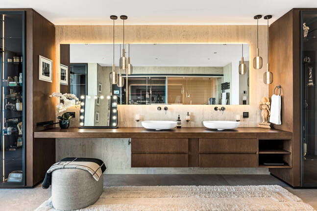 Villa Vista-Stunning Modern Villa with Panoramic Views and Luxury Amenities