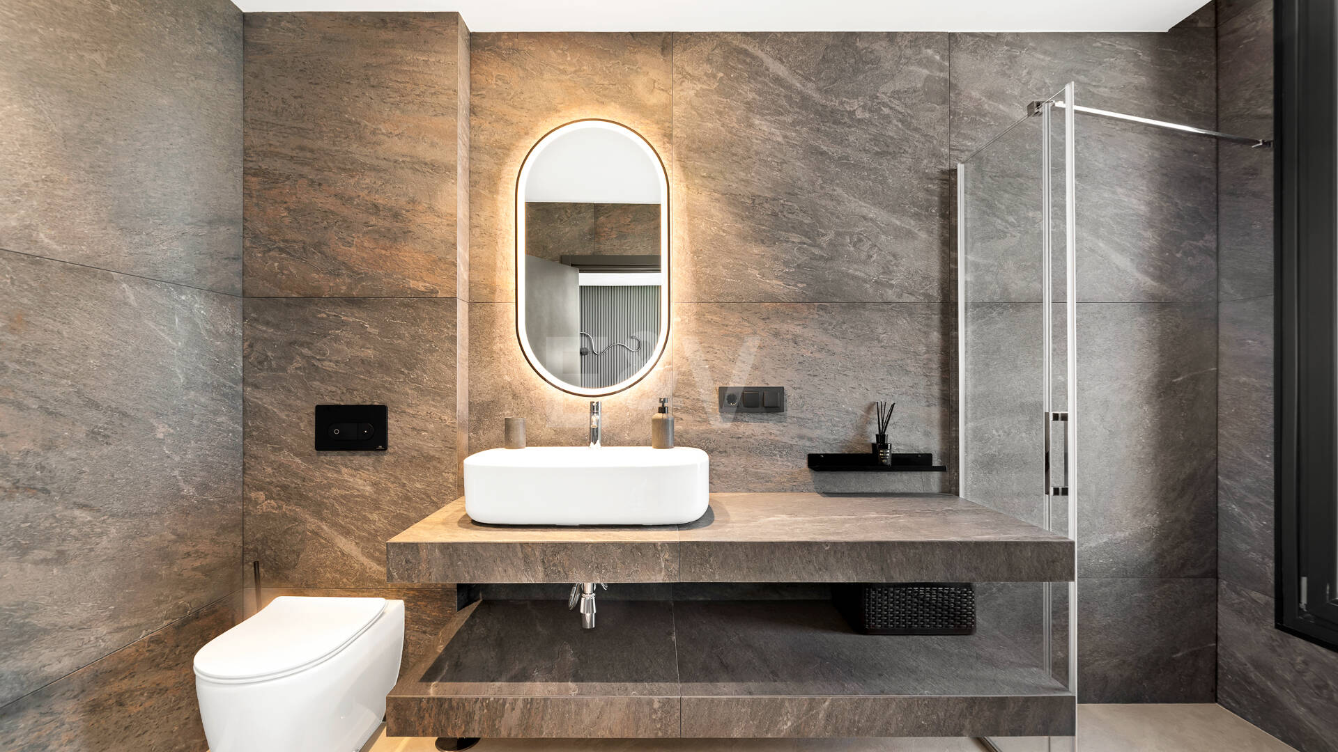 Villa Vista-Stunning Modern Villa with Panoramic Views and Luxury Amenities