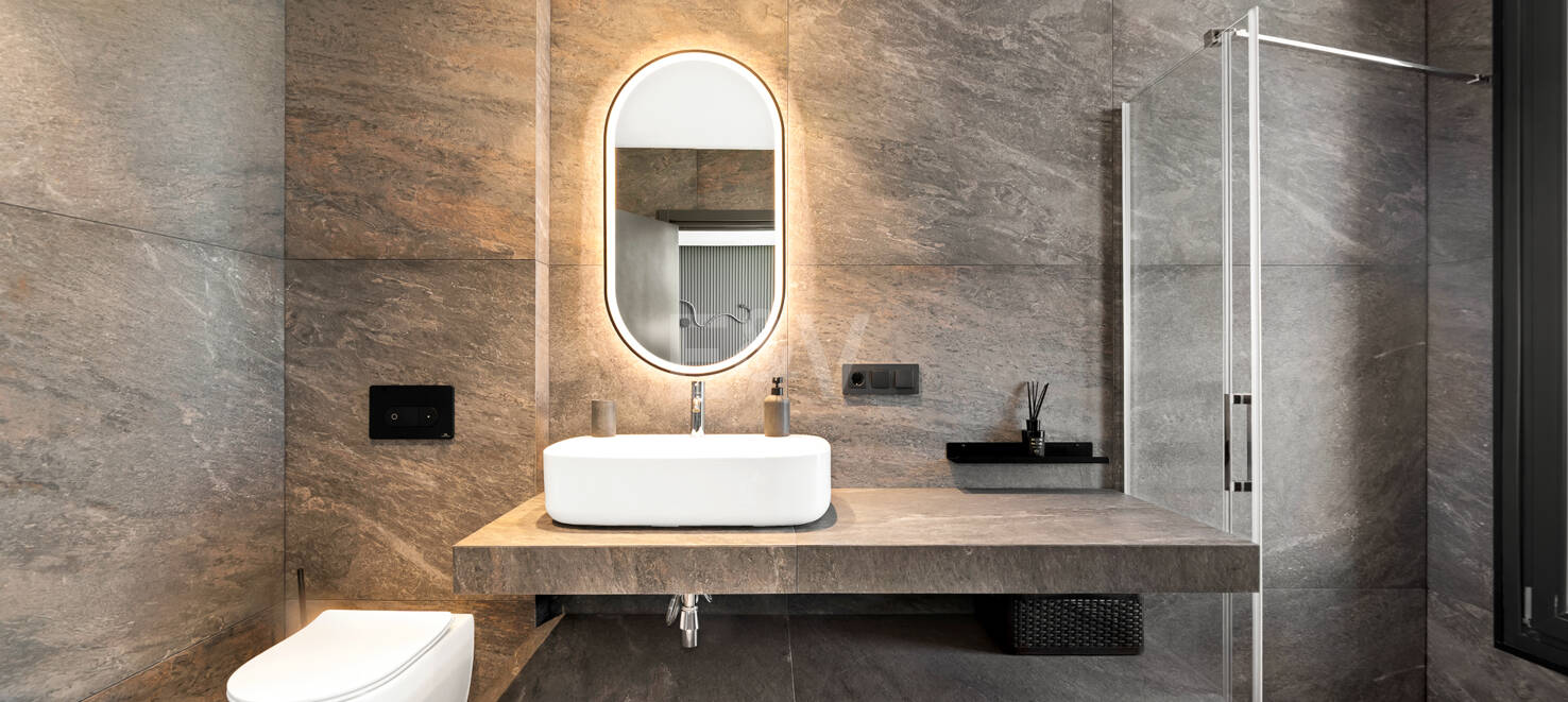 Atemberaubende moderne Villa mit Panoramablick und luxuriöser Ausstattung