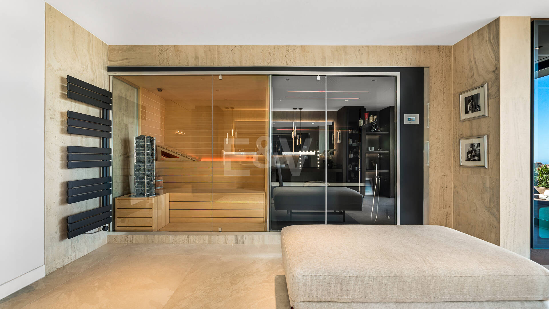 Villa Vista-Stunning Modern Villa with Panoramic Views and Luxury Amenities