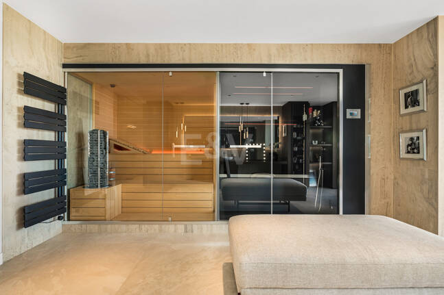 Villa Vista-Stunning Modern Villa with Panoramic Views and Luxury Amenities