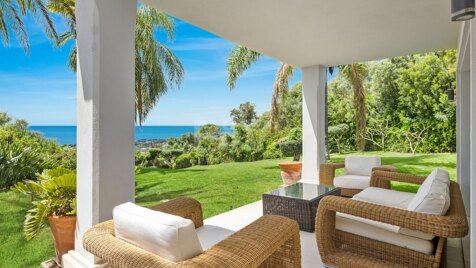 Villa with Panoramic Views in El Rosario