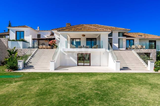 Icónica mansión histórica de Hollywood con servicios recreativos de élite