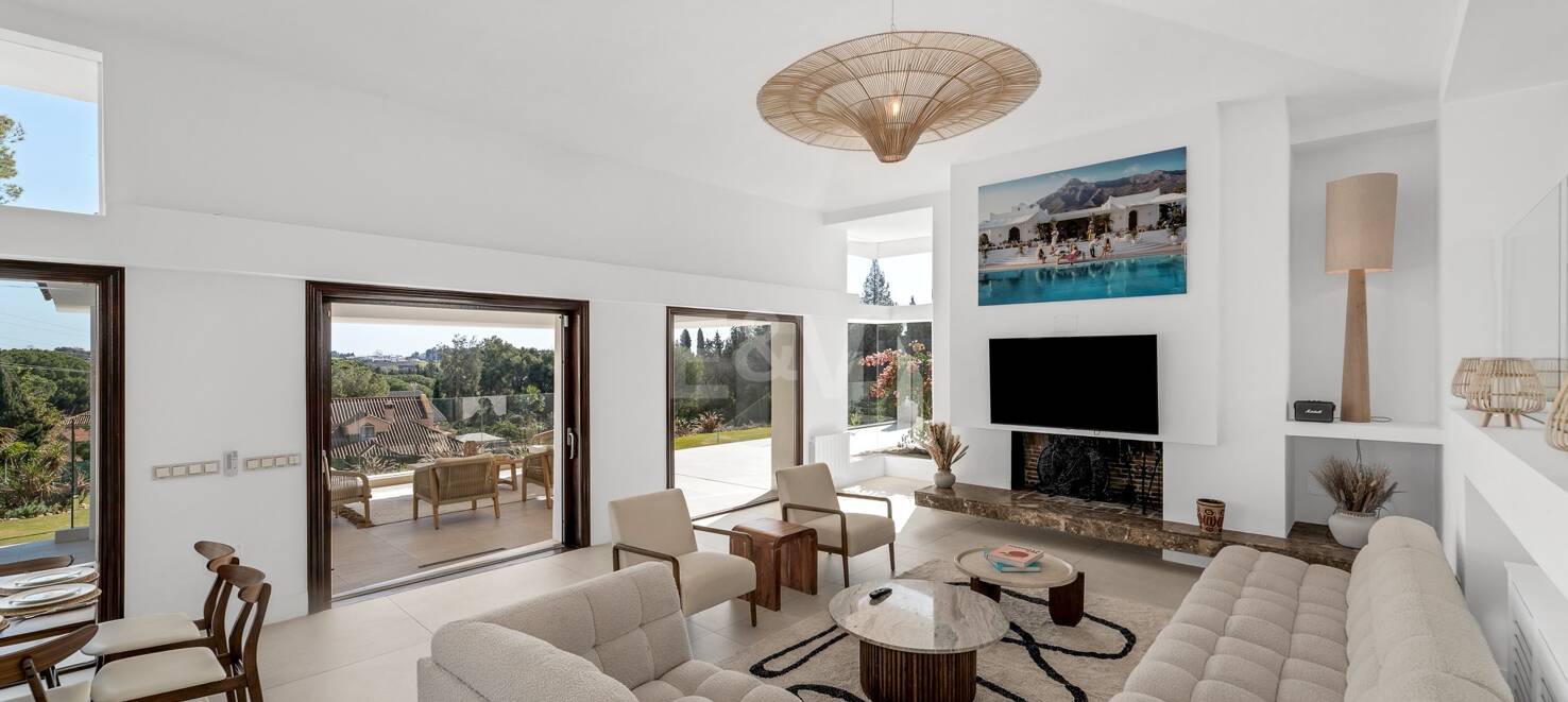 Iconic Luxury Mansion – A Timeless Gem in Guadalmina Alta