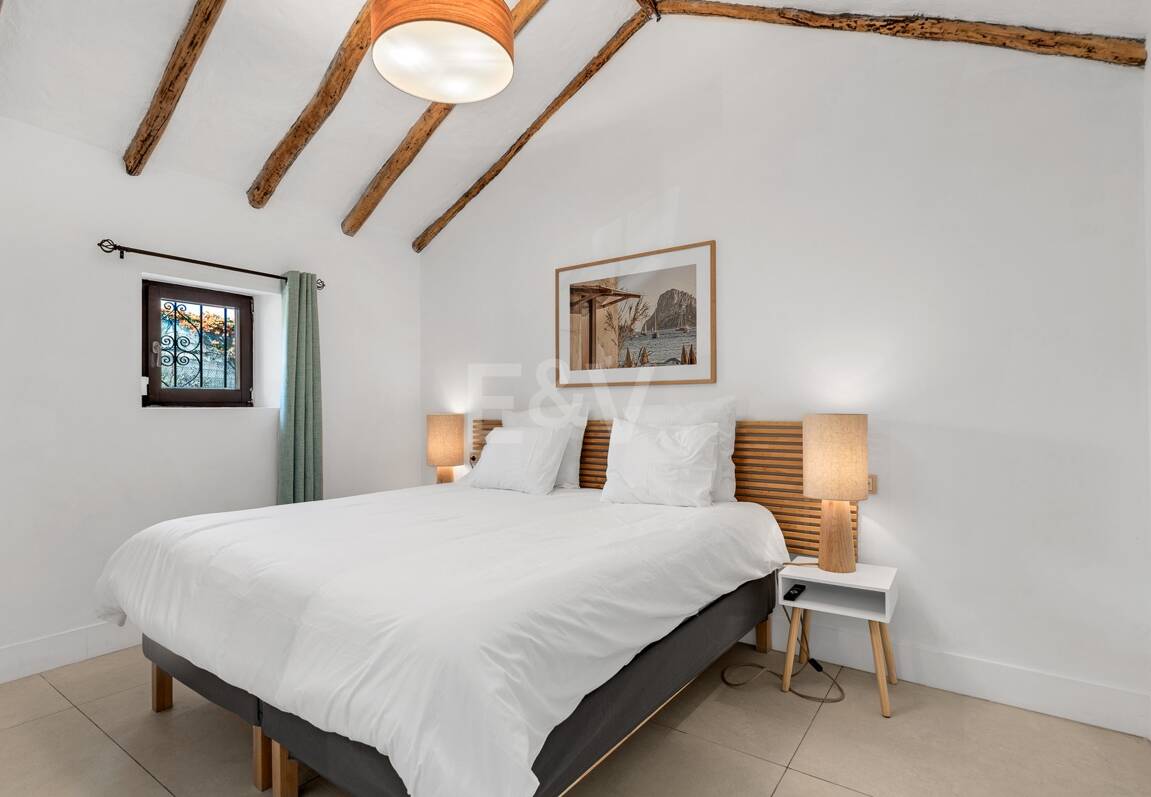 Icónica mansión histórica de Hollywood con servicios recreativos de élite