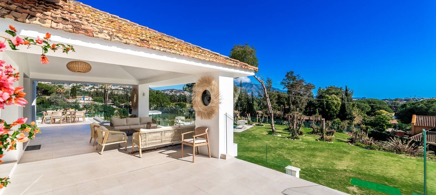Iconic Luxury Mansion – A Timeless Gem in Guadalmina Alta