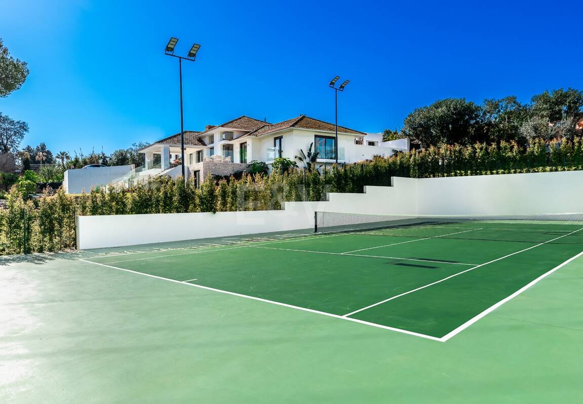 Icónica mansión histórica de Hollywood con servicios recreativos de élite