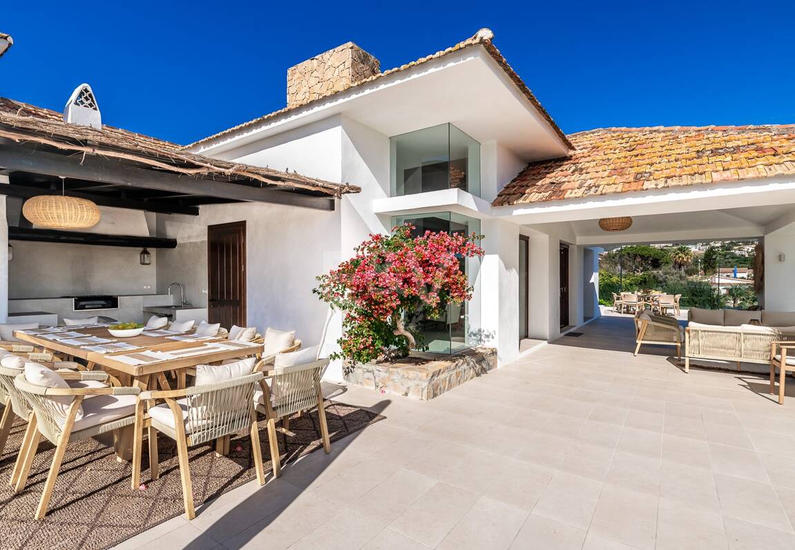 Icónica mansión histórica de Hollywood con servicios recreativos de élite