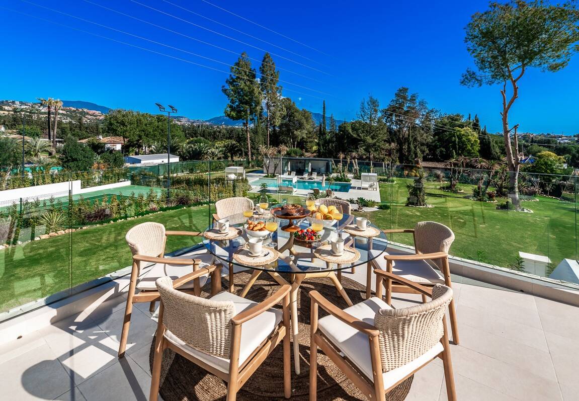 Icónica mansión histórica de Hollywood con servicios recreativos de élite