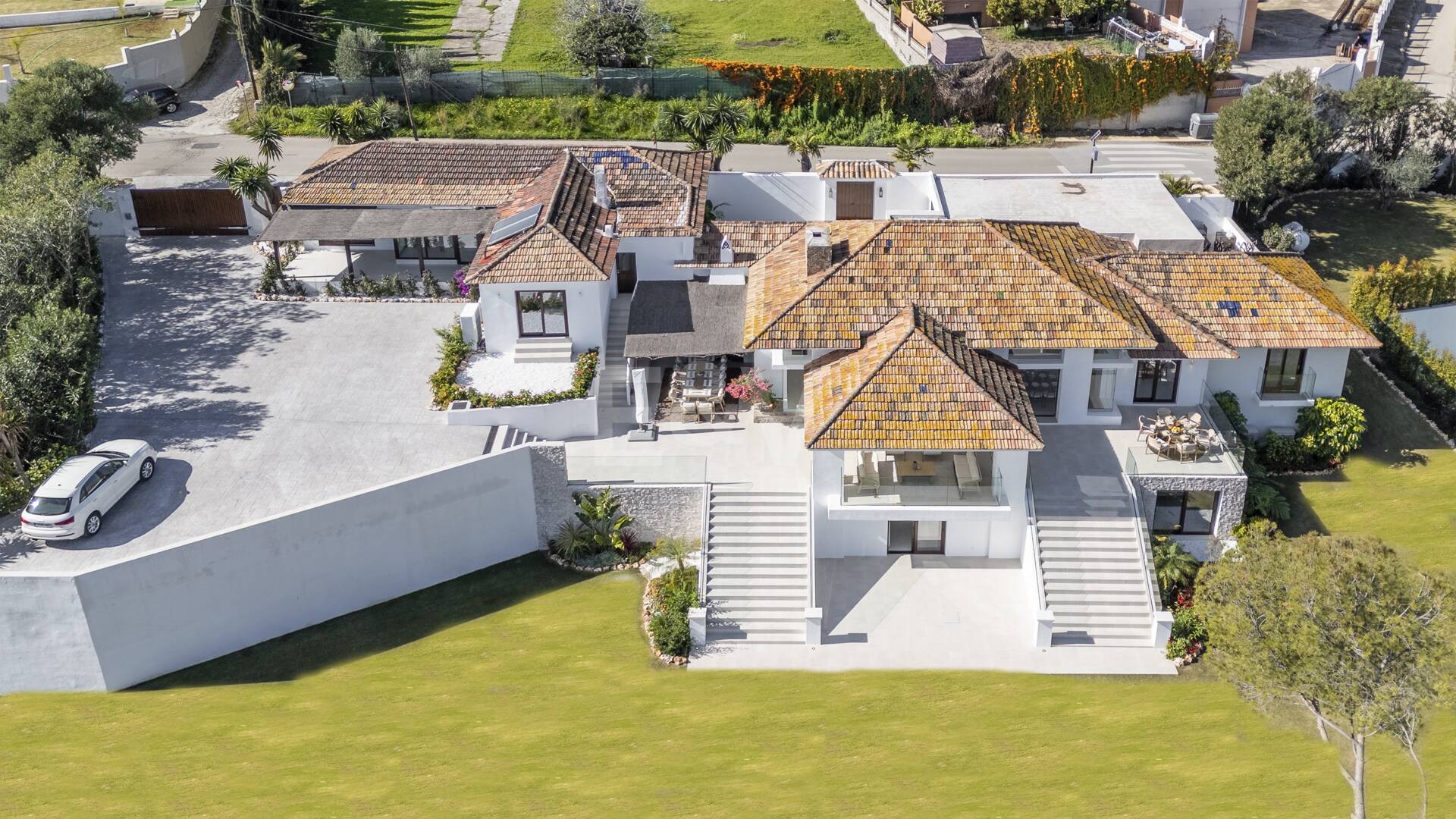 Icónica mansión histórica de Hollywood con servicios recreativos de élite