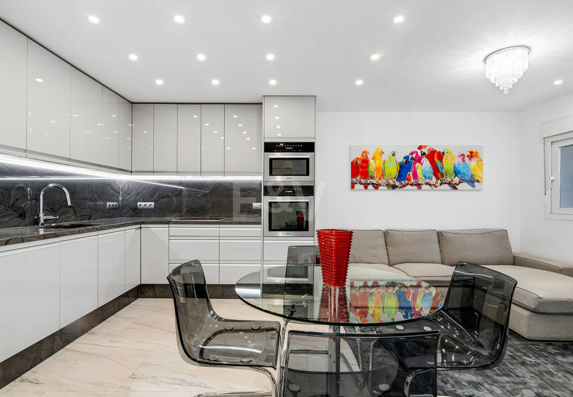 Luxury Modernized Townhouse close to Cabopino