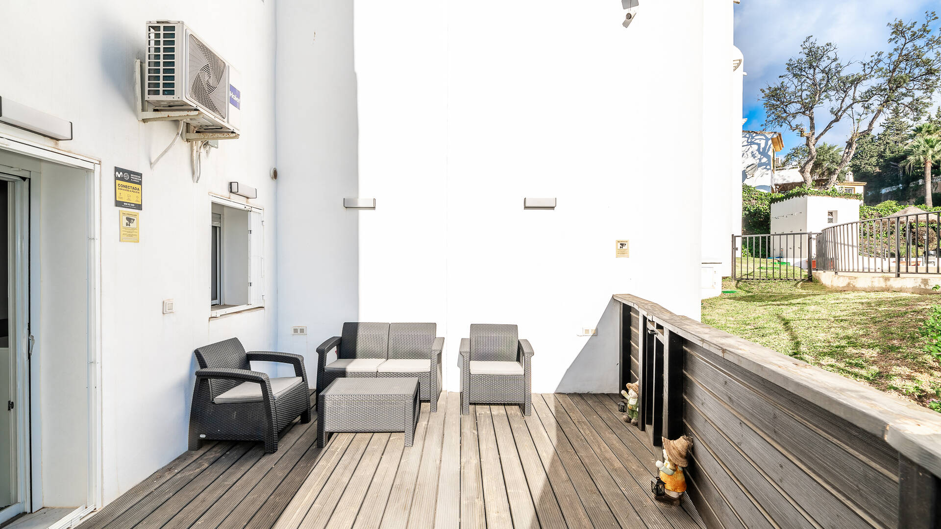 Luxury Modernized Townhouse close to Cabopino