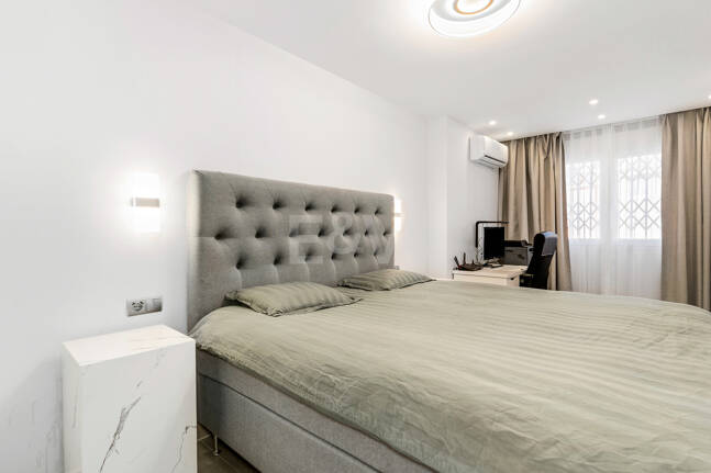 Luxury Modernized Townhouse close to Cabopino