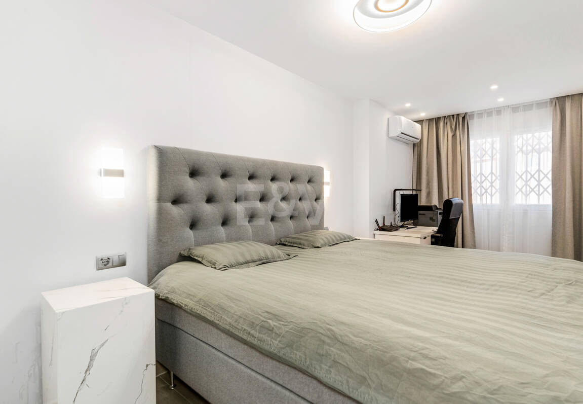 Luxury Modernized Townhouse close to Cabopino