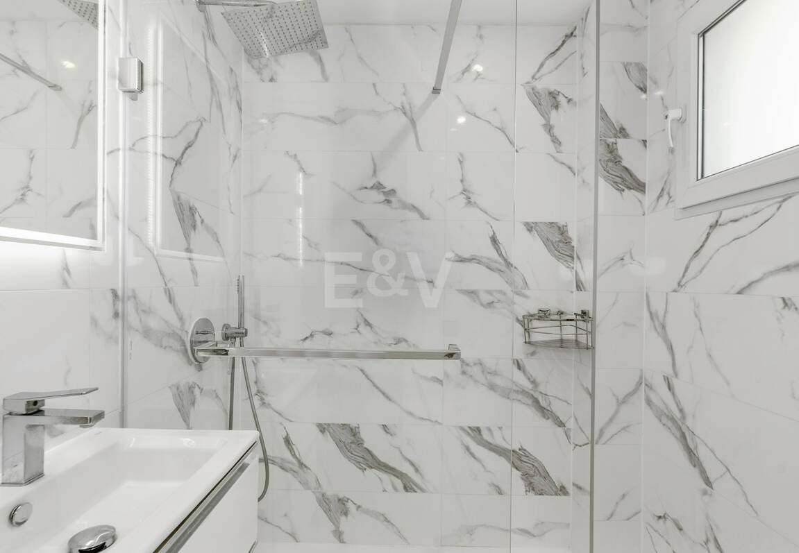 Luxury Modernized Townhouse close to Cabopino