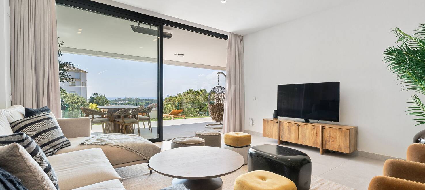 Boutique Ground Floor Lägenhet i Cabopino med Big Terrace och Garden