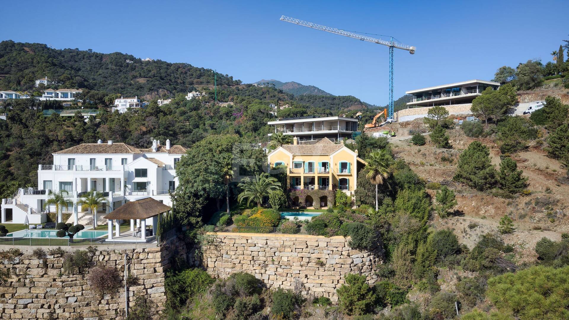 Authentische andalusische Villa in El Madroñal in malerischem Tal !