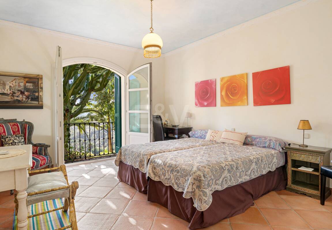 Autentyczna willa Andalucjan w El Madroñal w malowniczej dolinie!