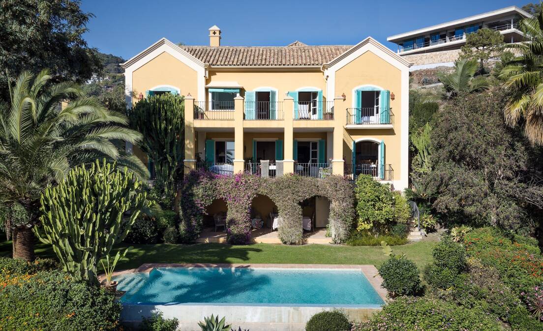 Autentisk andalusisk villa i El Madroñal inbäddad i pittoresk dal!