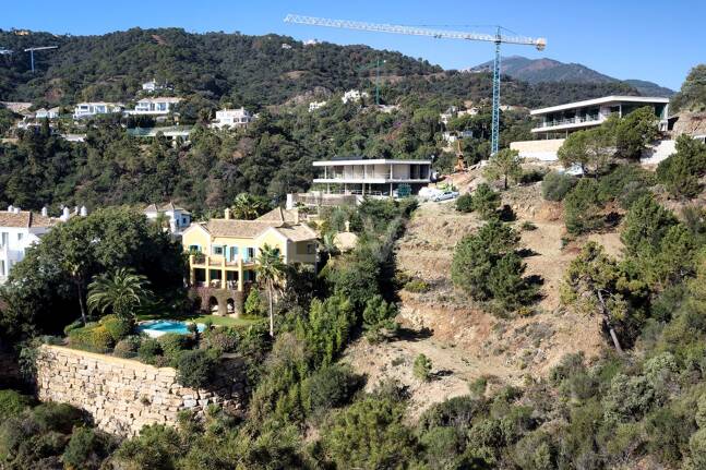 Autentyczna willa Andalucjan w El Madroñal w malowniczej dolinie!