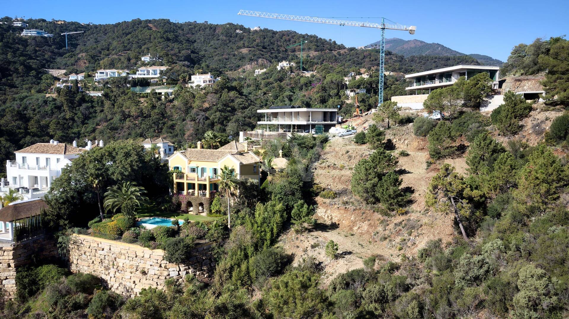 Authentische andalusische Villa in El Madroñal in malerischem Tal !