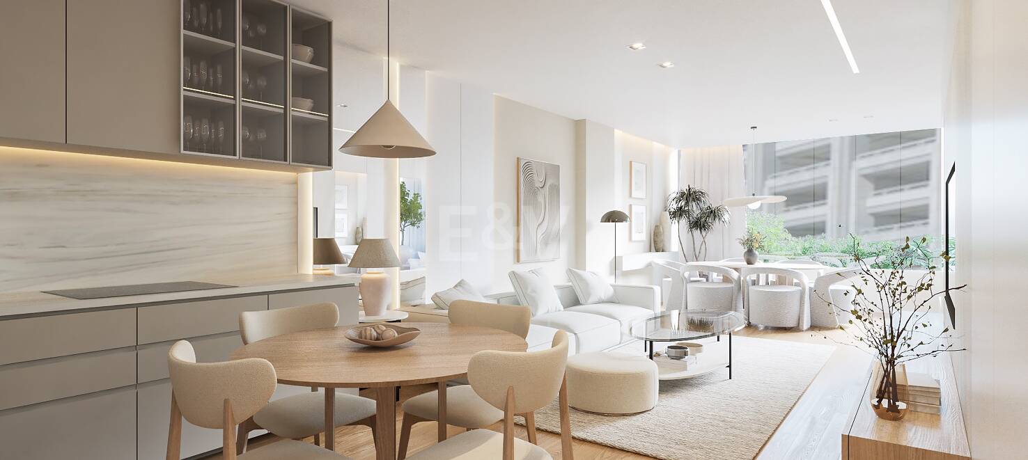 Exklusiv, moderniserad lägenhet direkt i Puerto Banús