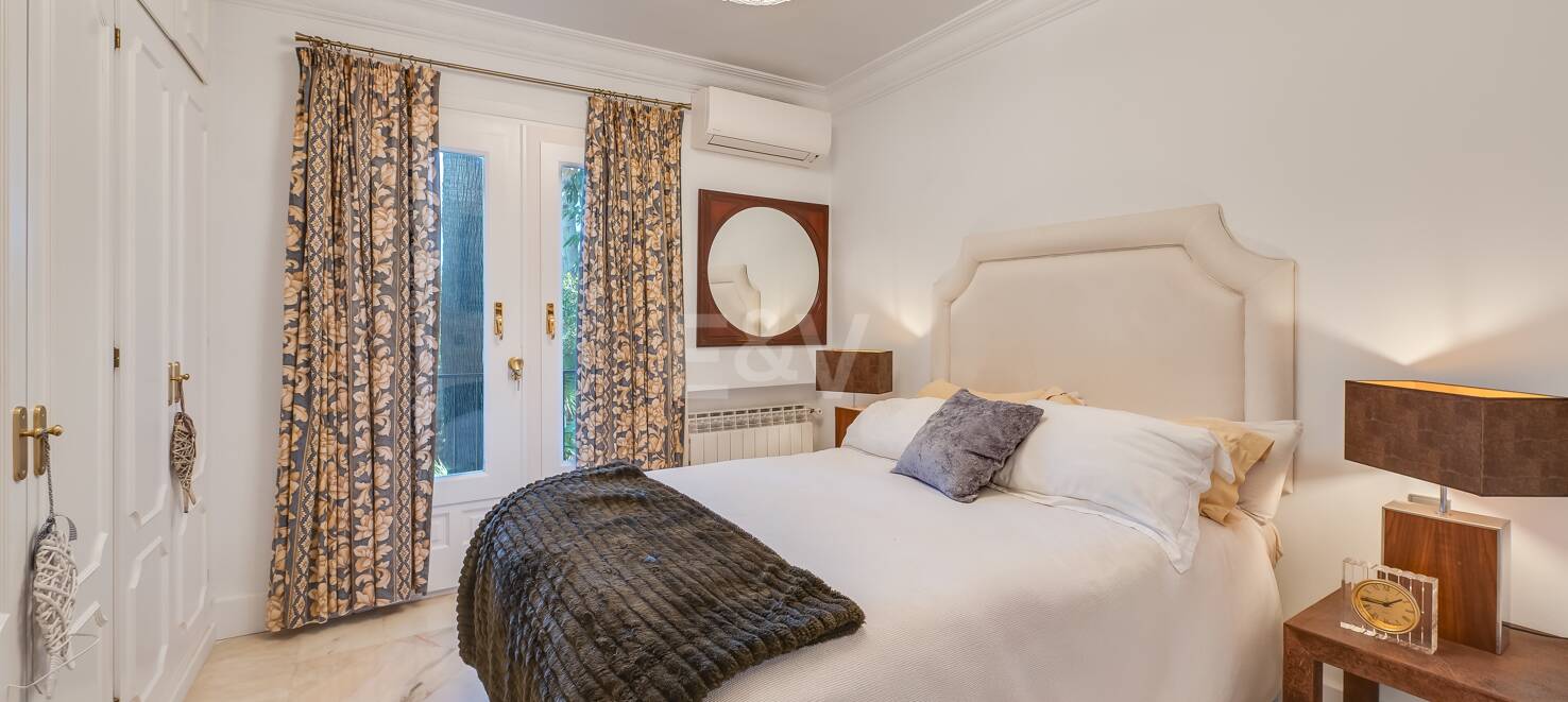 Rymlig Villa med andalusisk charm i Rocío de Nagüeles