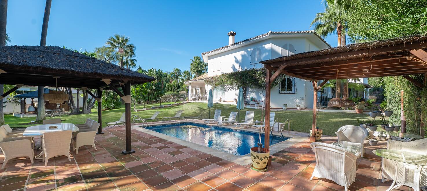 Rymlig Villa med andalusisk charm i Rocío de Nagüeles