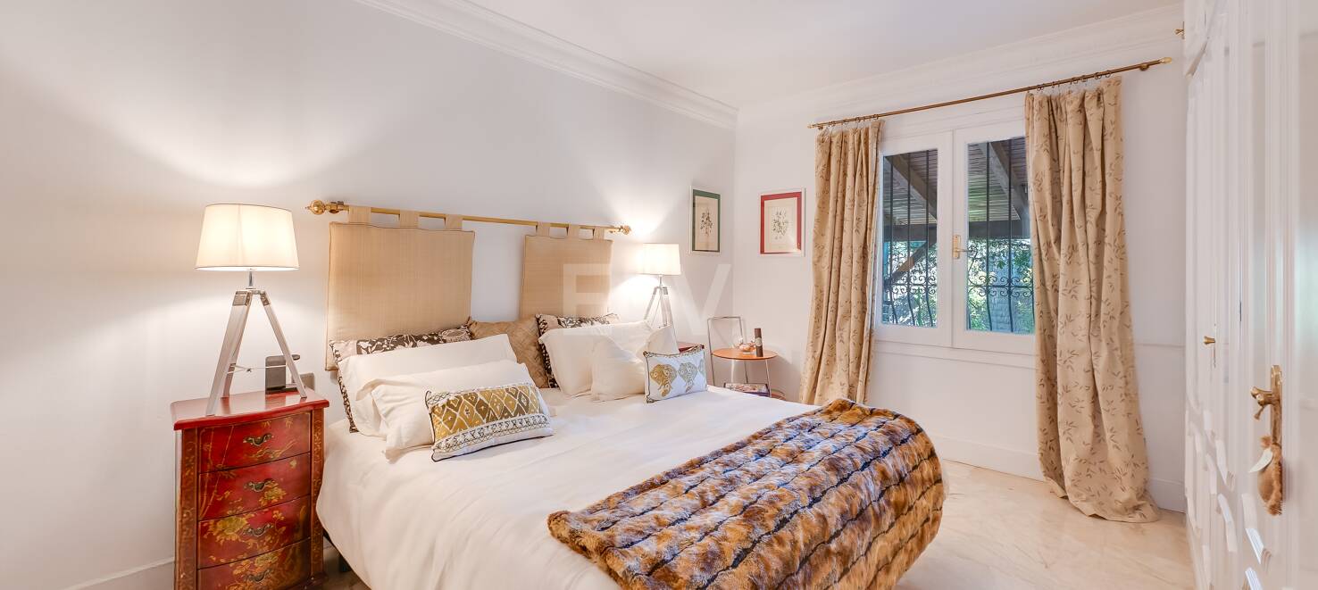 Rymlig Villa med andalusisk charm i Rocío de Nagüeles