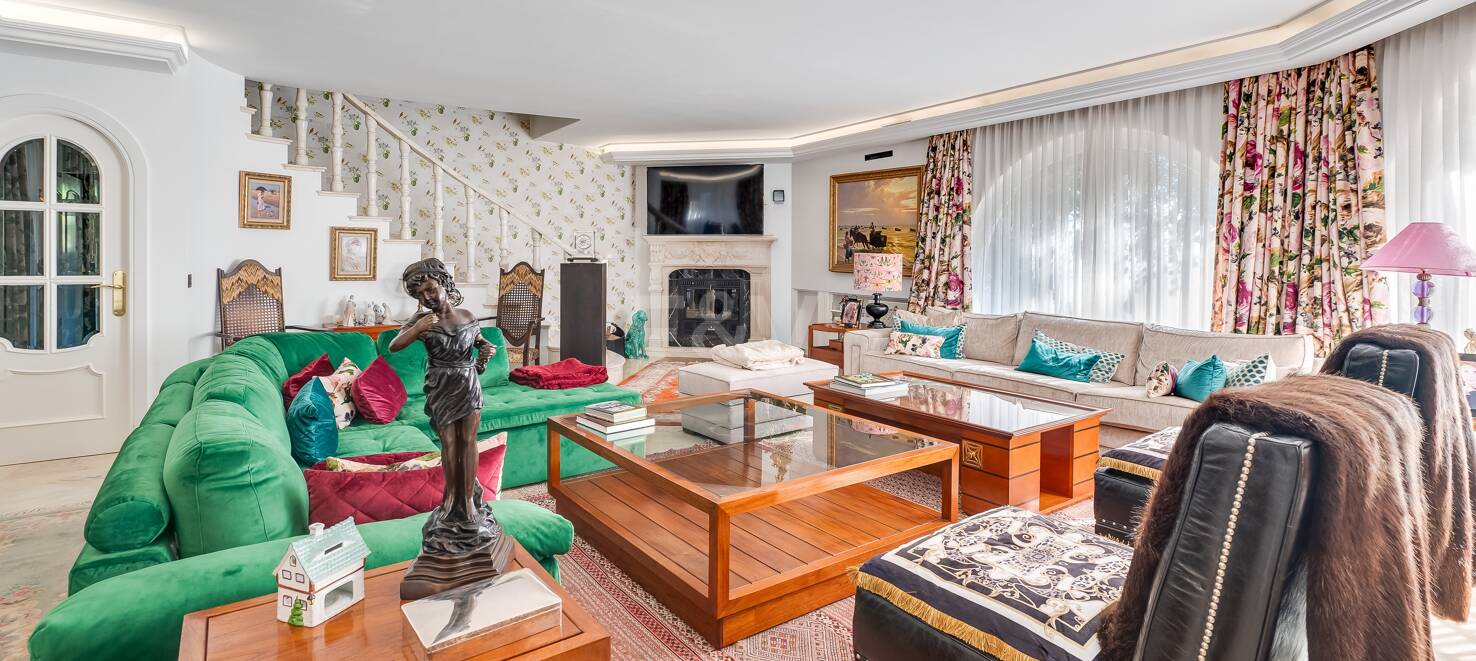 Rymlig Villa med andalusisk charm i Rocío de Nagüeles
